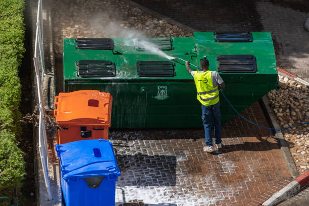 Best Pressure Washing Driveway  in Dewitt, IA